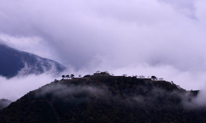 Il castello in Giappone sospeso tra le nuvole Forexchange